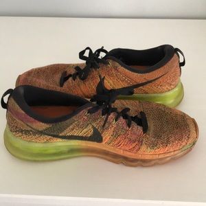 Nike Airmax Flyknit Max Running Shoes